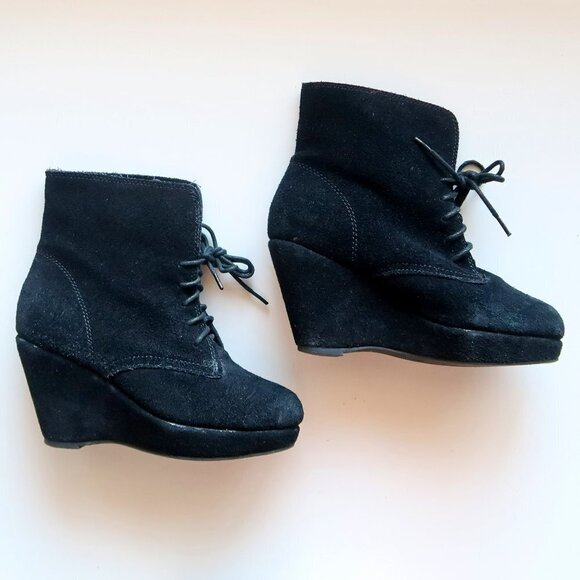 Steve Madden Black Suede Leather Wedge Heel Lace-up Ankle Boots / Booties Size 6 - Picture 9 of 16